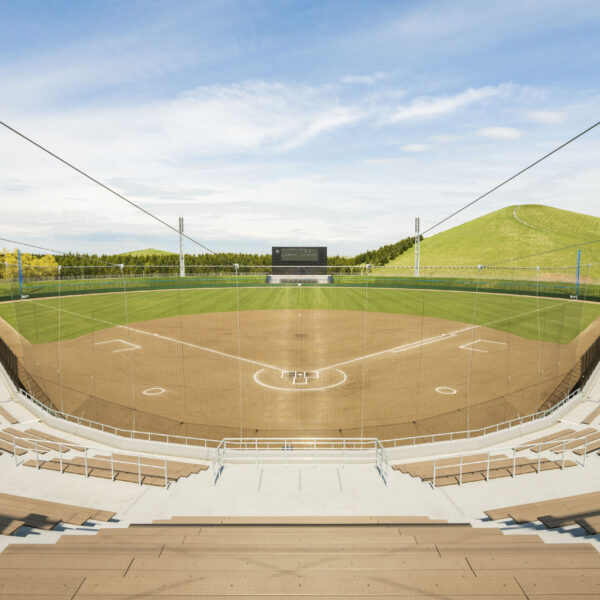 モエレ沼公園野球場（昼）02