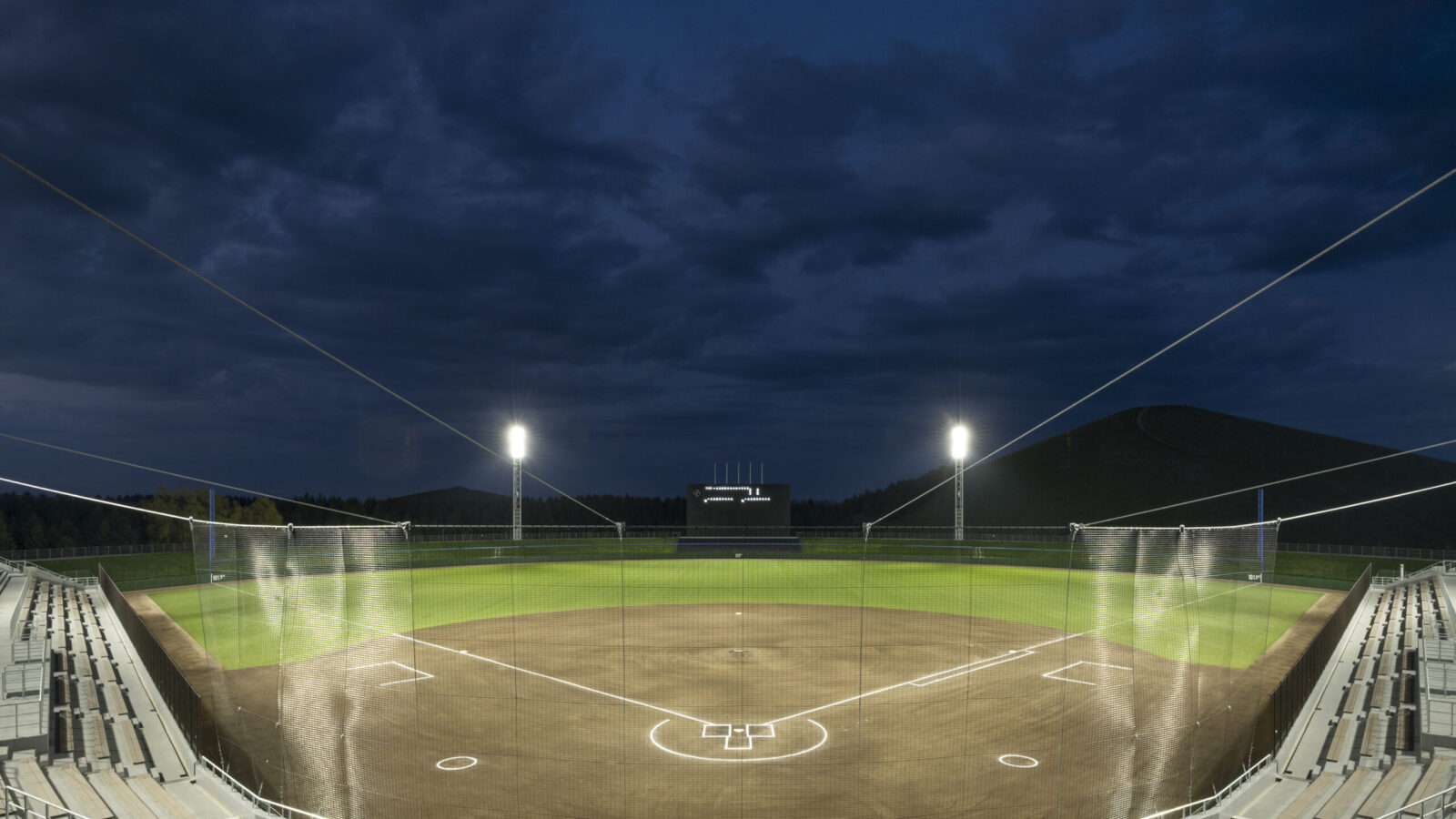 モエレ沼公園野球場（ナイター）03